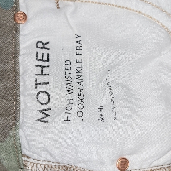 MOTHER High Waisted Looker Ankle Fray in See Me ( Camouflage) Size 25 - Picture 9 of 16